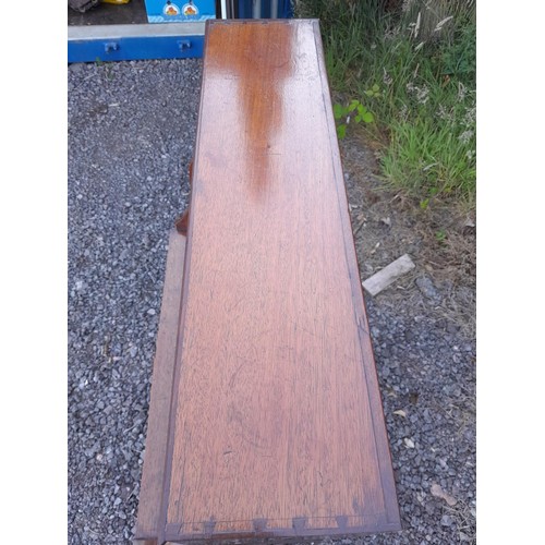 348 - Georgian mahogany shelves with cupboard under, note splitting