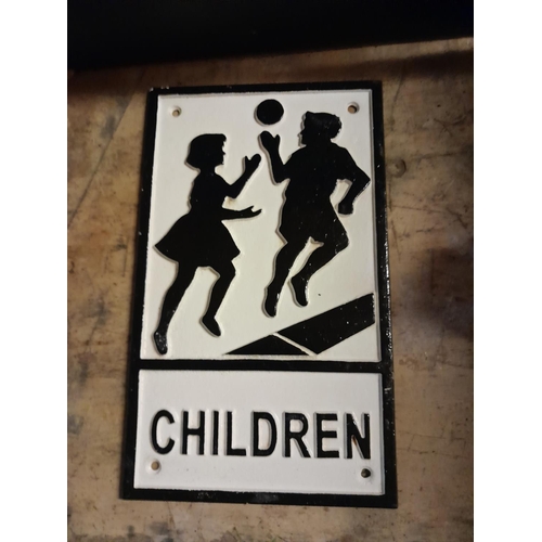 115 - Cast iron advertising sign : Children