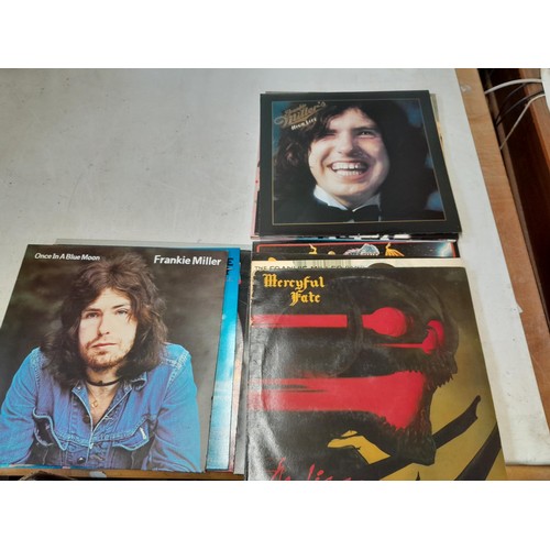 32 - 14 x vinyl record albums : Montrose, Merciful Hate & Frankie Miller