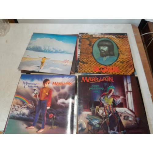 33 - 16 x vinyl record albums : Harvey Mandel, Marillion, Melanie