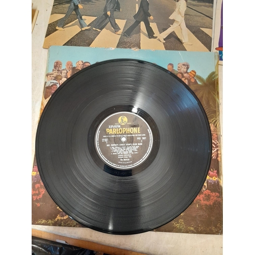 28 - Vinyl record albums : The Beatles : white album with poster / lyric sheet, Abbey Road, Sgt. Pepper n... 