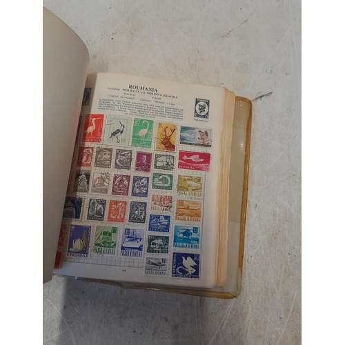 172 - Stamps : An extensive used collection of stamps of the British Commonwealth & Foreign countries in a... 