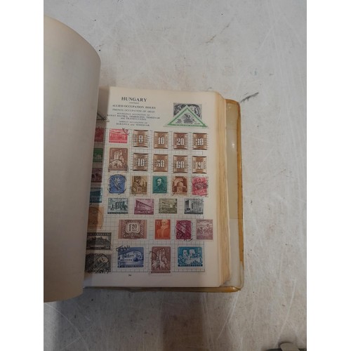 172 - Stamps : An extensive used collection of stamps of the British Commonwealth & Foreign countries in a... 