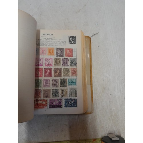 172 - Stamps : An extensive used collection of stamps of the British Commonwealth & Foreign countries in a... 