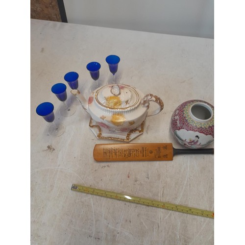 174 - Decorative china and glassware : cobalt blue liqueur  glasses, facsimile signature bat, teapot on st... 