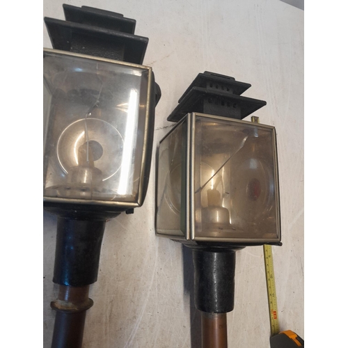 180 - 2 x early 20th century coaching lamps, note cracked lenses