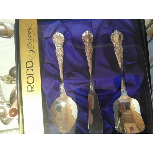 187 - 2 x vintage Indian brass trays, various plated and low grade silver souvenir spoons & silver tea spo... 