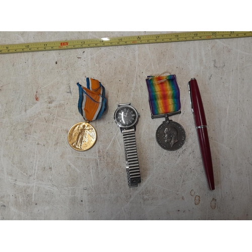 264 - Medals 1 x War Medal & 1914 -1918 Medal awarded to H J Shattock R A &  pen and watch