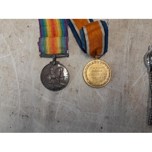 264 - Medals 1 x War Medal & 1914 -1918 Medal awarded to H J Shattock R A &  pen and watch