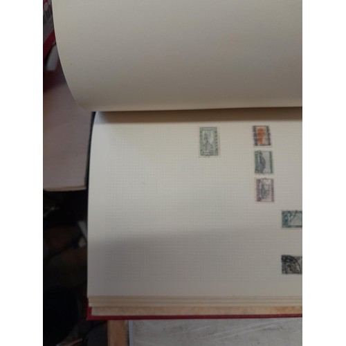 358 - Stamps : collection of foreign stamps in three good quality albums, stamps are almost always unused,... 