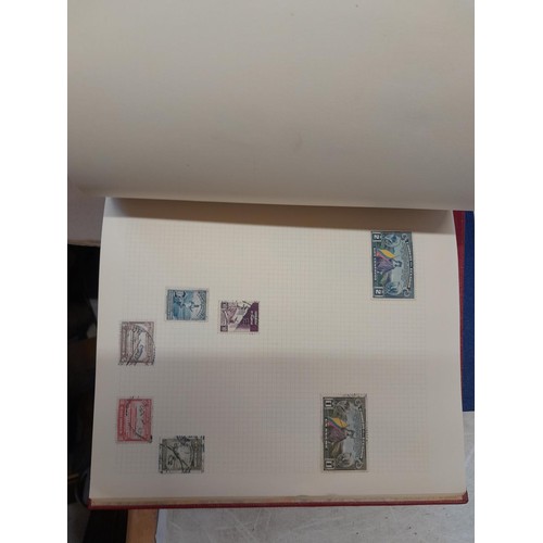 358 - Stamps : collection of foreign stamps in three good quality albums, stamps are almost always unused,... 