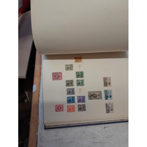 358 - Stamps : collection of foreign stamps in three good quality albums, stamps are almost always unused,... 