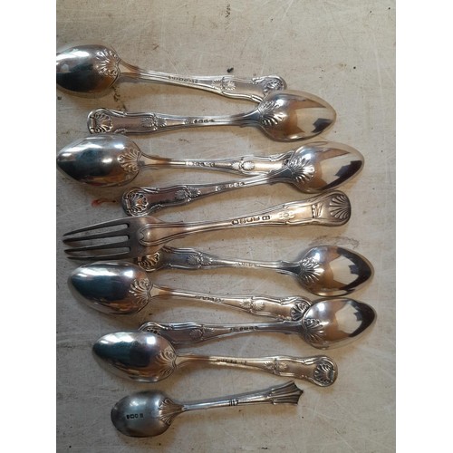 402 - Assorted solid silver teaspoons from the 19th century onwards, various dates, assay offices and make... 