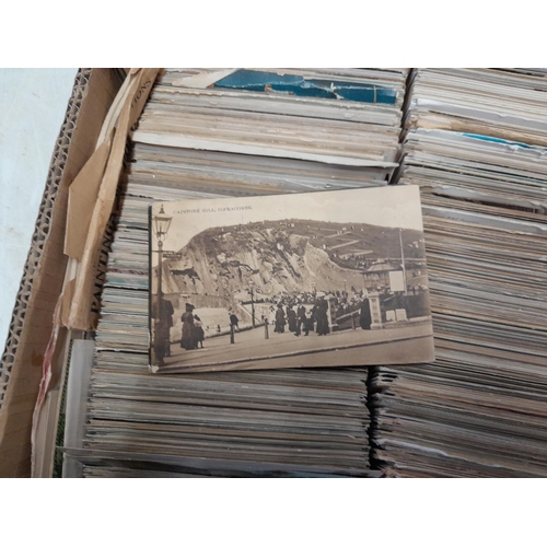 29 - Large collection of early - latter part of 20th century coloured and black and white multithematic p... 