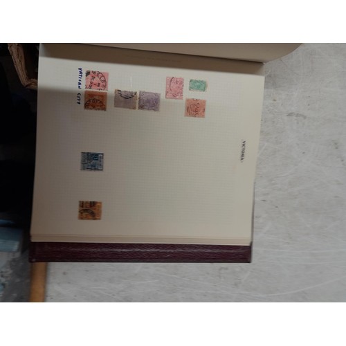 52 - Stamps of UK, Commonwealth and World offered mint and used in five albums