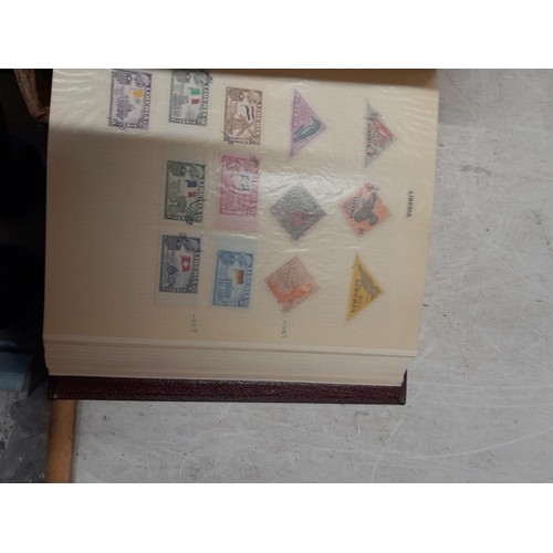 52 - Stamps of UK, Commonwealth and World offered mint and used in five albums