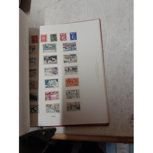 53 - Stamps of UK, Commonwealth and World offered mint and used in  albums and stock book