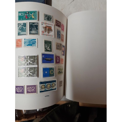 53 - Stamps of UK, Commonwealth and World offered mint and used in  albums and stock book