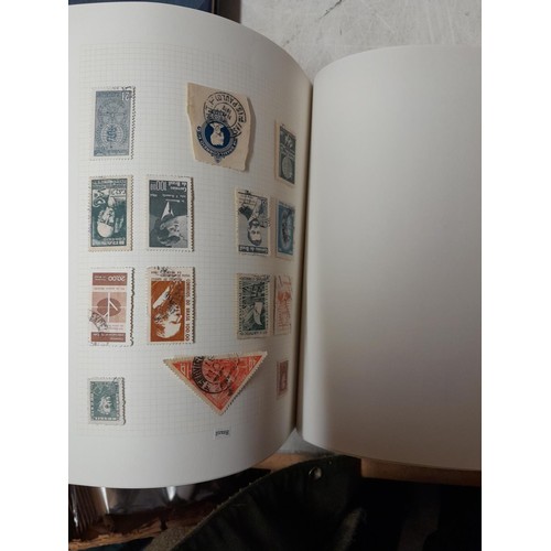 53 - Stamps of UK, Commonwealth and World offered mint and used in  albums and stock book