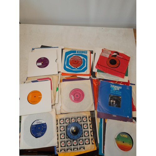 283 - Assorted Ex DJ record singles, commercial pop from the 1960s - late 1980s