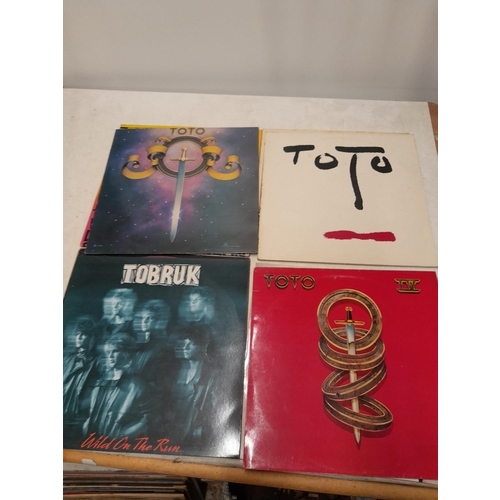 287 - 12 x vinyl record albums : The Tubes double album, Tobruk, Three Dog Night Around the World GF, Toto... 