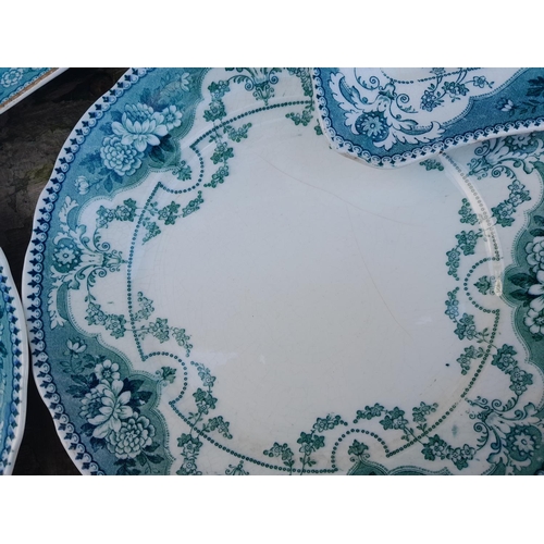 180 - Late Victorian F & S Argyll pattern blue and white dinner ware, including graduated serving dishes, ... 