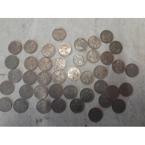 195 - Coins : Sixpences and Shillings , pre 1947 included with vendor stock list