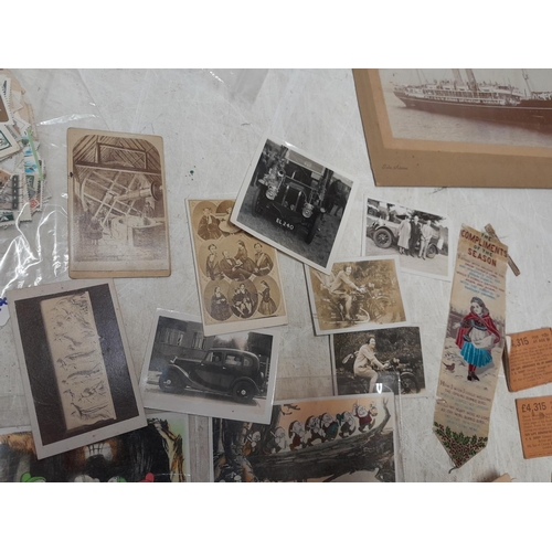 224 - Vintage badges, black and white cartes de visites, family snaps and photographs, stamps as kiloware ... 