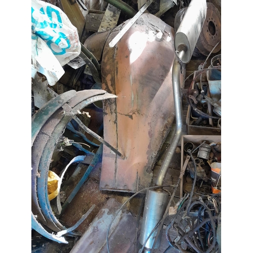 301 - Riley Kestrel in pieces for restoration or spares from the 1930s