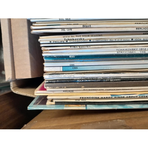 331 - Box of vinyl record albums : mainly classical, stereo press included