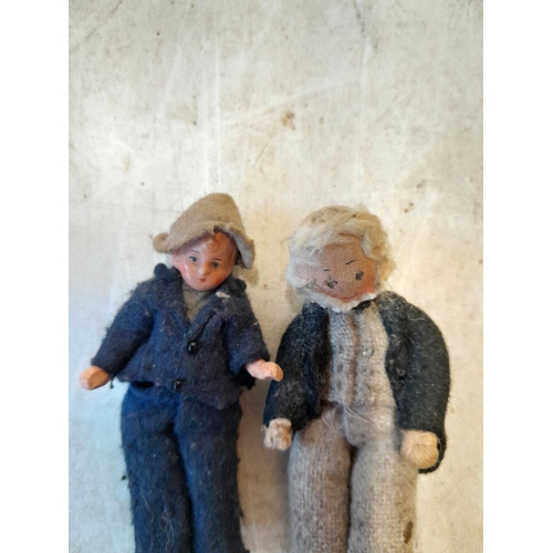 157 - 2 x miniature dolls : 1 x cloth & wood of an old man & 1 x celluloid & composite German 5621, from C... 