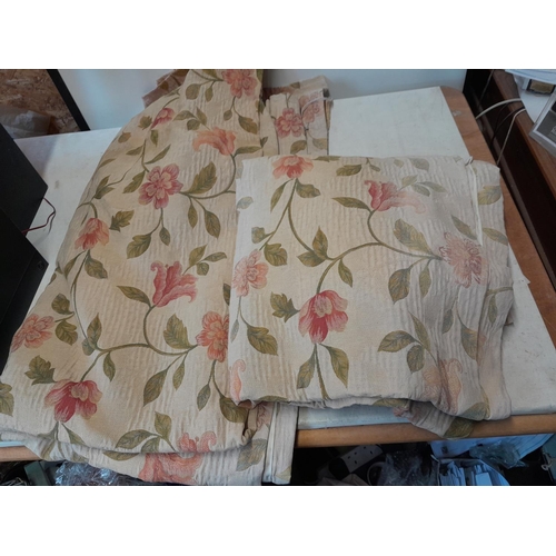 295 - pair of floral pattern lined curtains note fading