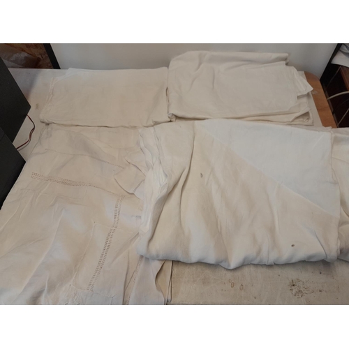 319 - Various cotton table clothes, some with edging 1 x damask