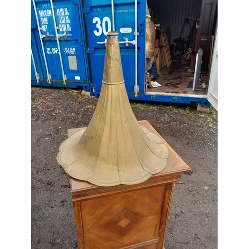 497 - Large brass gramophone horn