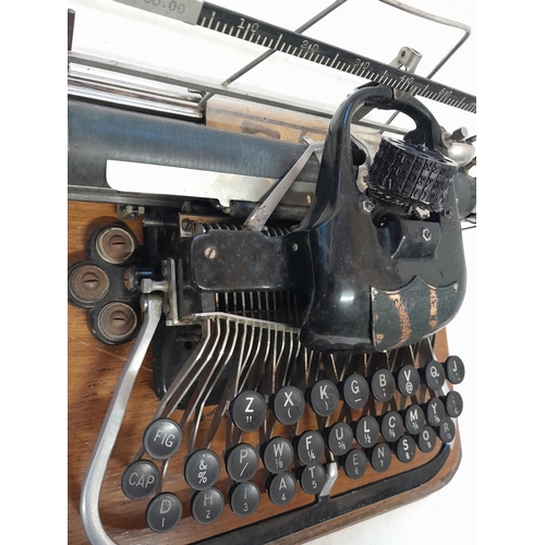 98 - Early 20th century Blickensderfer typewriter in plywood case in good order No 7 type