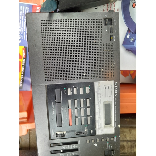 125 - Sony Disc Man, external disc drive, Sony radio, kkb radio