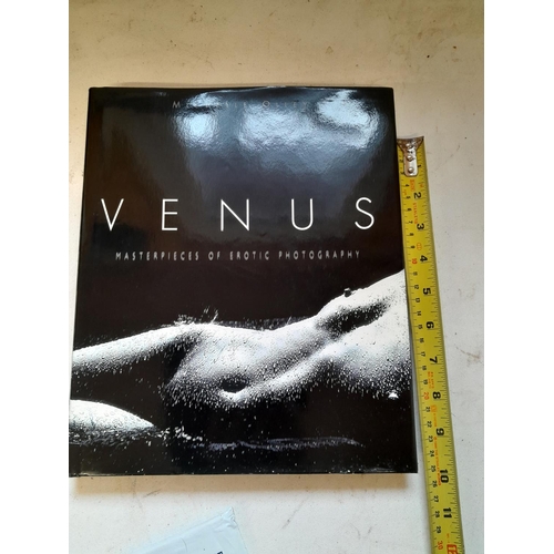 236 - Single volume : Venus, Masterpieces of Erotic Photography