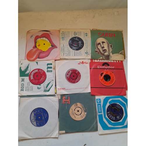 480 - Various vinyl record singles : commercial pop from the 1960s