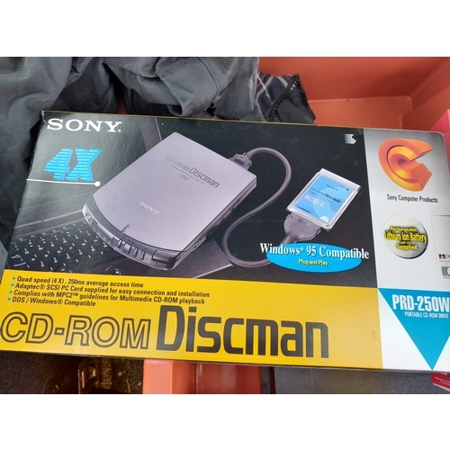 125 - Sony Disc Man, external disc drive, Sony radio, kkb radio