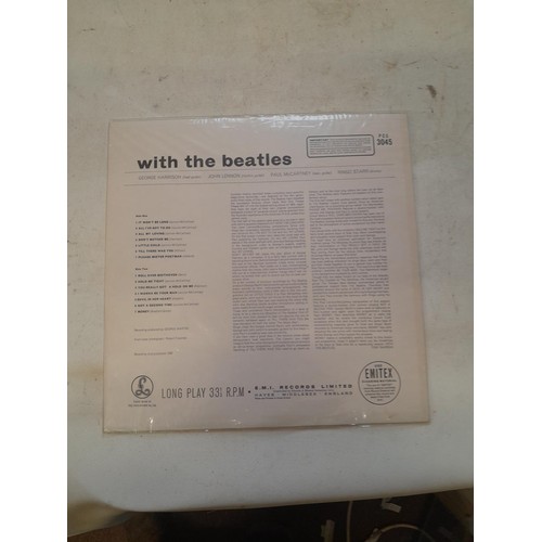 64 - 1 x vinyl record album : The Beatles : With the Beatles, record condition near mint