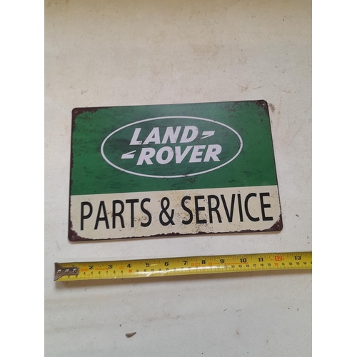 118 - Vintage style advertising sign 30 cms x 20 cms : Land Rover