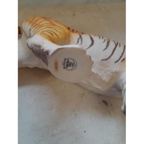 120 - Ceramic tiger ornament 