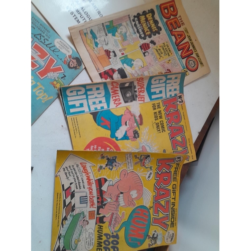 175 - Various comics from 1970s & computer magazines x 2 & Masterpiece game