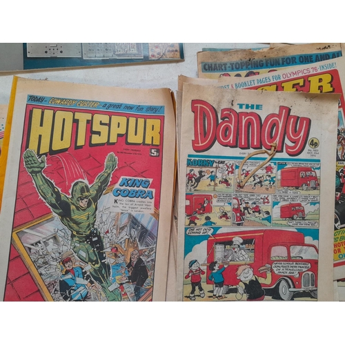 175 - Various comics from 1970s & computer magazines x 2 & Masterpiece game