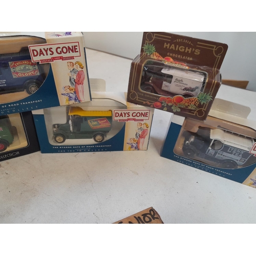 193 - Die cast toy cars : Vanguards & Days Gone By