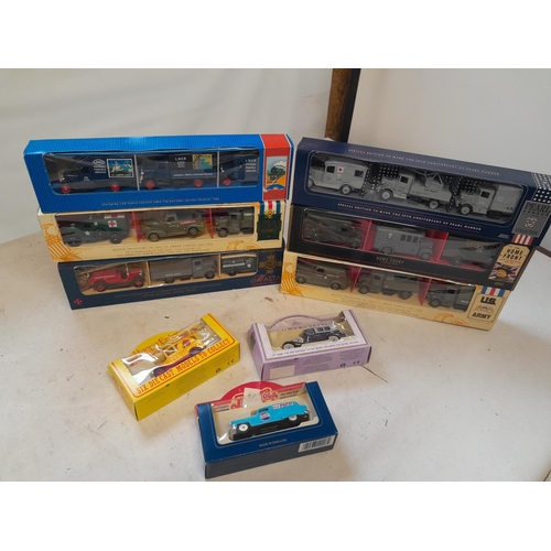 198 - Die cast toy cars : Lledo