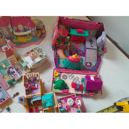 219 - Polly Pocket accessories