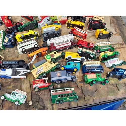 344 - Die cast toy cars : loose multi thematic collection with a crate of empty boxes : Lledo and others