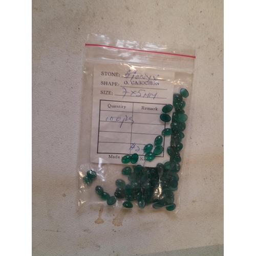 680 - jewellery making interest : green onyx cabouchons