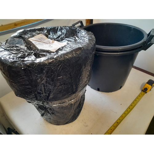 125 - New approx 8 two handle bait or other storage tubs / planters